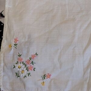 4 Hankies With Various Floral Embroidery